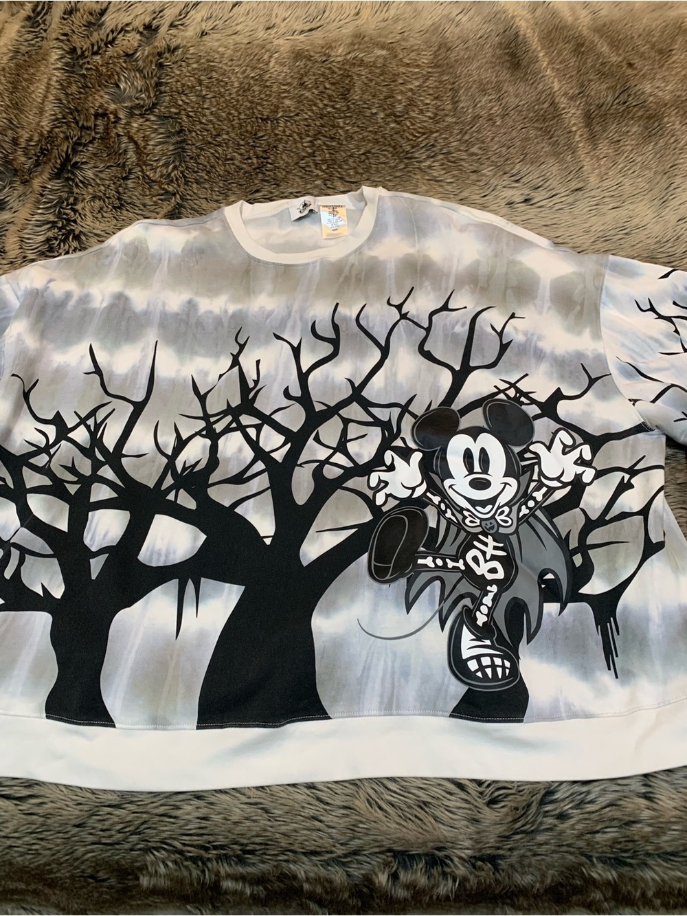 Disney Parks Halloween 2024 tie-dye Sweatshirt Mickey vampire Skeleton Woods 3X